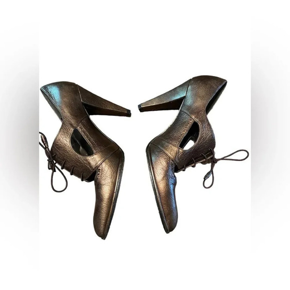 STUART WEITZMAN Cut Out Lace Up Heel Pump Oxford Metallic Bronze - Picture 4 of 9